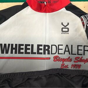 Vomax men’s xl cycling shirt